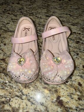 Taranis Pink Sparkle Girls' Bow Mary Jane Shoes